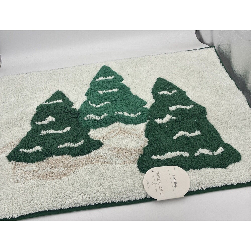 NWT Threshold Bath Rug 20" x 30" Winter Rug Bath Mat